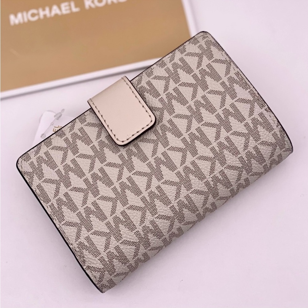 Michael Kors Floral Medium Bifold Wallet - Picture 8 of 11